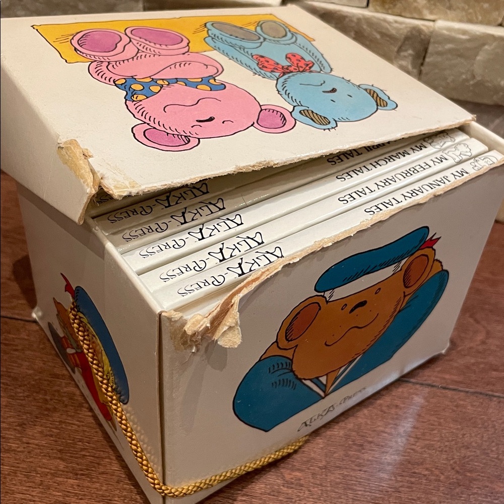 My Teddy Bear Tales Book Collection - Picture 3 of 8
